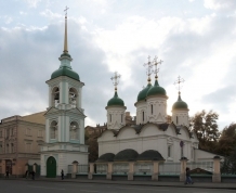 Церковь Троицы Живоначальной в Листах